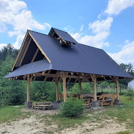 Chochlik Otel Ustrzyki Dolne Dış mekan fotoğraf