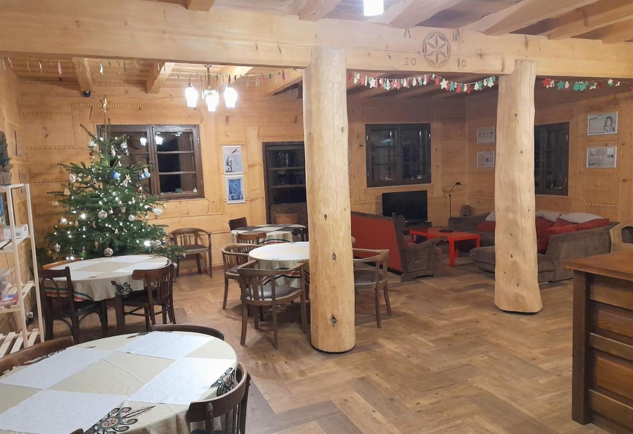 Chochlik Otel Ustrzyki Dolne Dış mekan fotoğraf