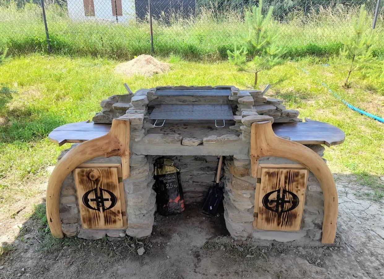 Chochlik Otel Ustrzyki Dolne Dış mekan fotoğraf